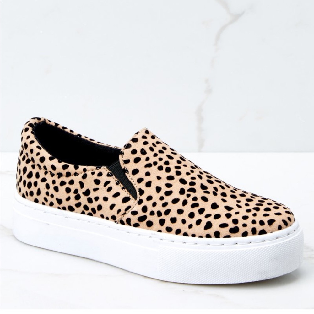 Qupid Cheetah Platform Sneakers